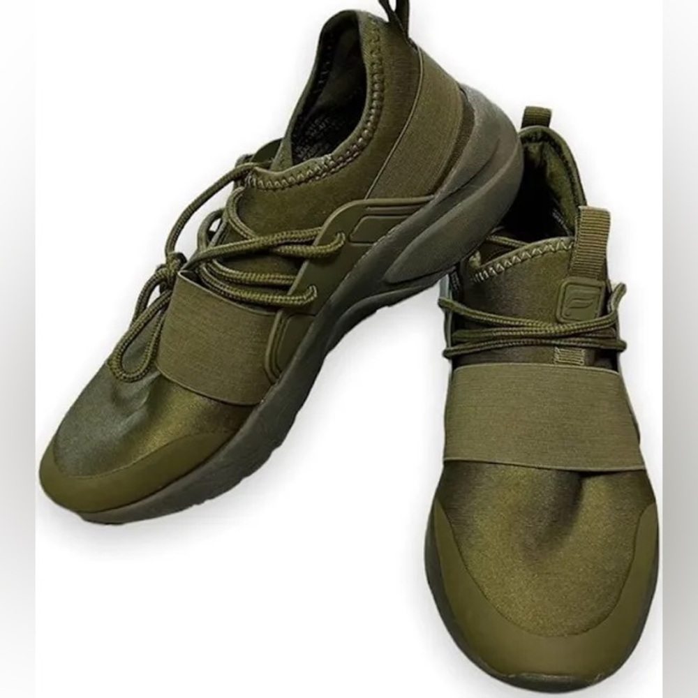 Fabletics Sneaker